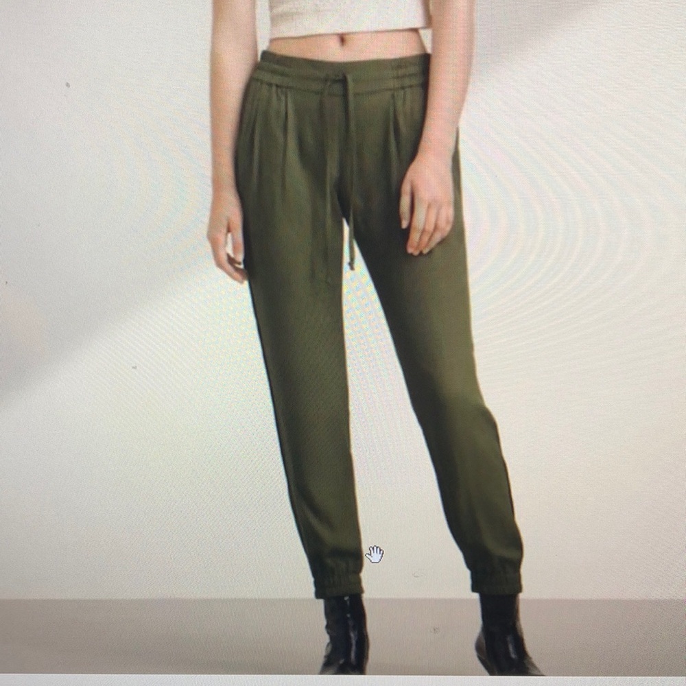 Aritzia TNA Talula Jogger Pant - women’s,